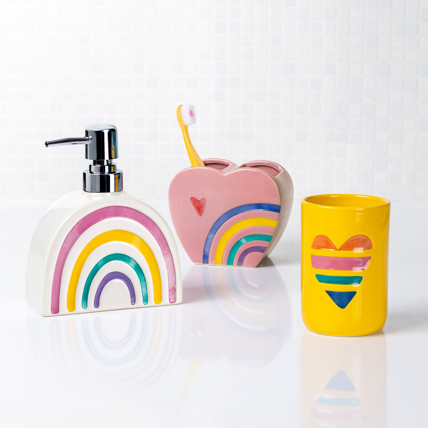 Rainbow Hearts 3-Piece Bathroom Accessory Set